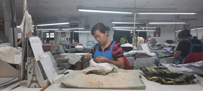 Lương hưu thế nào để người già bớt lo toan chuyện cơm áo? Lương hưu thế nào để người già bớt lo toan chuyện cơm áo?