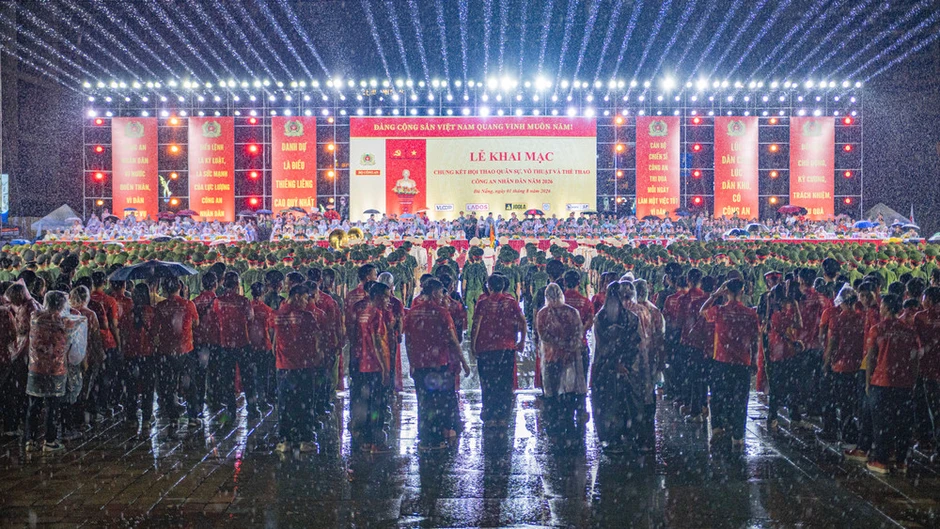 Mãn nhãn Lễ khai mạc Hội thao Công an nhân dân 2026 trong đêm mưa Đà Nẵng Mãn nhãn Lễ khai mạc Hội thao Công an nhân dân 2026 trong đêm mưa Đà Nẵng