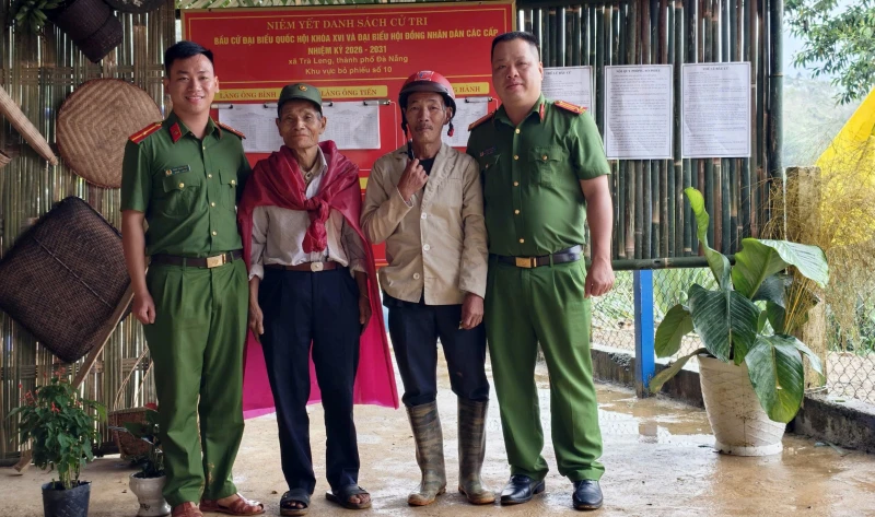 Mang Ngày hội non sông về những bản làng biệt lập giữa đại ngàn Trường Sơn hùng vĩ