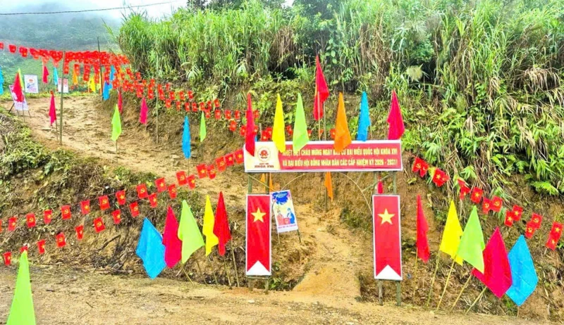 Mang Ngày hội non sông về những bản làng biệt lập giữa đại ngàn Trường Sơn hùng vĩ