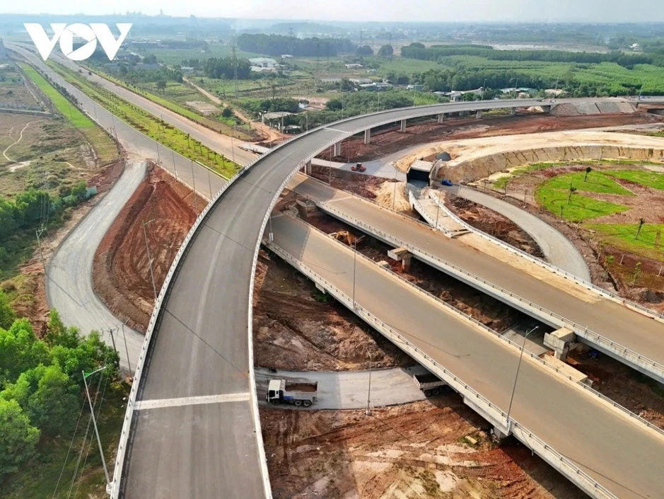Mặt bằng chậm bàn giao, dự án thành phần 2 cao tốc Biên Hòa - Vũng Tàu gặp khó Mặt bằng chậm bàn giao, dự án thành phần 2 cao tốc Biên Hòa - Vũng Tàu gặp khó