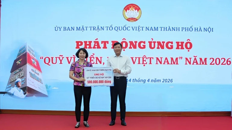 Mặt trận Tổ quốc Việt Nam thành phố Hà Nội phát động ủng hộ Quỹ “Vì biển, đảo Việt Nam” năm 2026 Mặt trận Tổ quốc Việt Nam thành phố Hà Nội phát động ủng hộ Quỹ “Vì biển, đảo Việt Nam” năm 2026