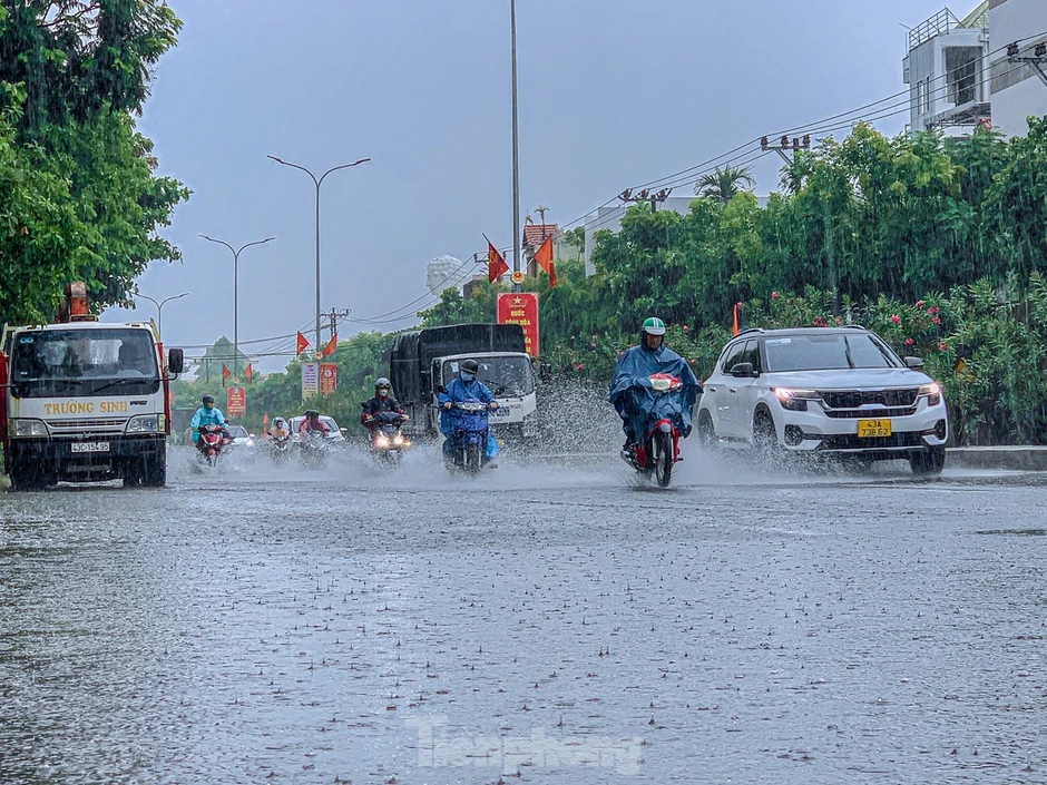 Miền Trung chuẩn bị đón đợt mưa dài ngày Miền Trung chuẩn bị đón đợt mưa dài ngày