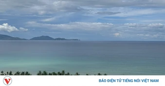 Miền Trung nắng nóng gay gắt, có nơi trên 37độ C, kéo dài đến ngày 18/8