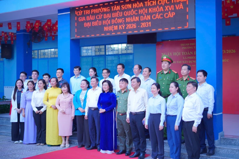 Mô hình “Điểm giáo dục phòng, chống ma túy” đầu tiên trong trường học tại TP Hồ Chí Minh Mô hình “Điểm giáo dục phòng, chống ma túy” đầu tiên trong trường học tại TP Hồ Chí Minh