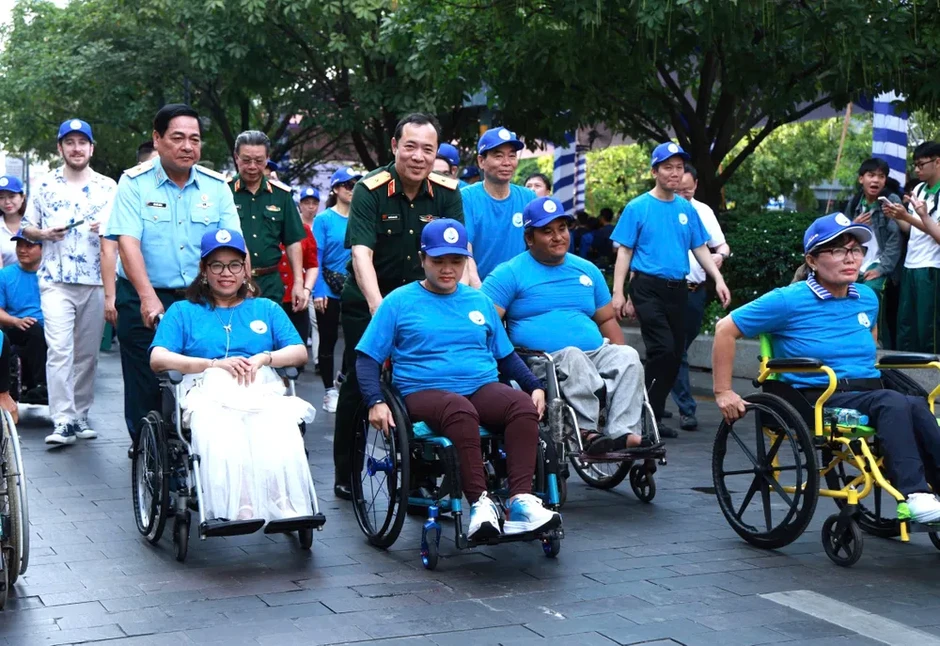 Mở rộng cơ hội và trao quyền cho người khuyết tật Mở rộng cơ hội và trao quyền cho người khuyết tật
