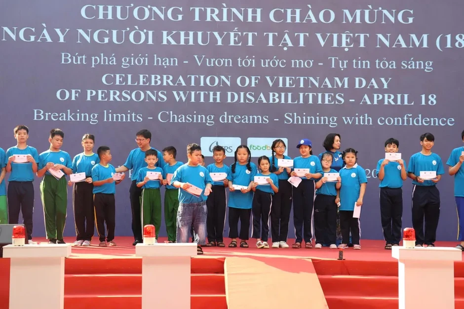 Mở rộng cơ hội và trao quyền cho người khuyết tật Mở rộng cơ hội và trao quyền cho người khuyết tật