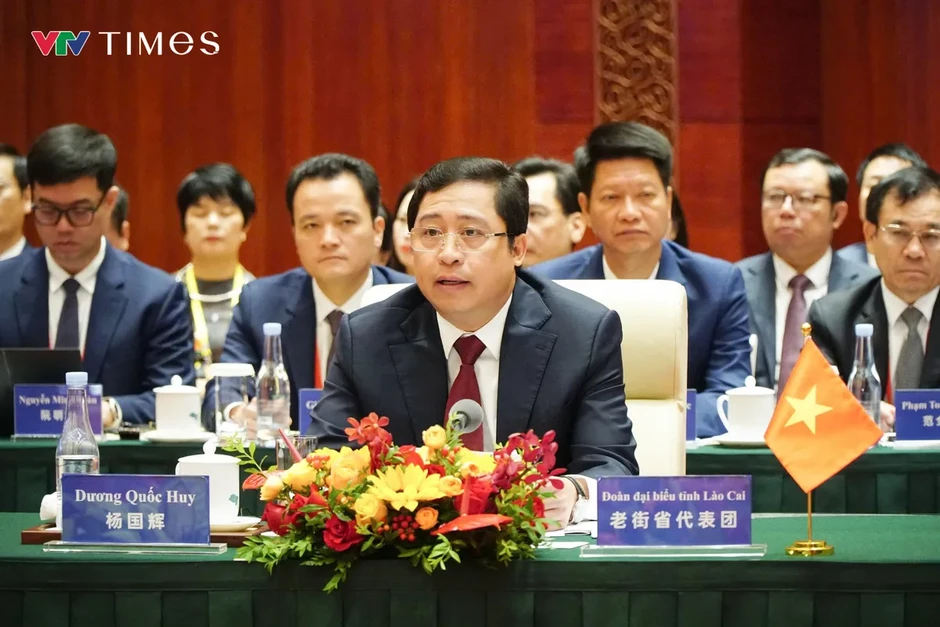 Mở rộng hành lang hợp tác, kiến tạo động lực phát triển mới nơi biên giới Việt - Trung Mở rộng hành lang hợp tác, kiến tạo động lực phát triển mới nơi biên giới Việt - Trung