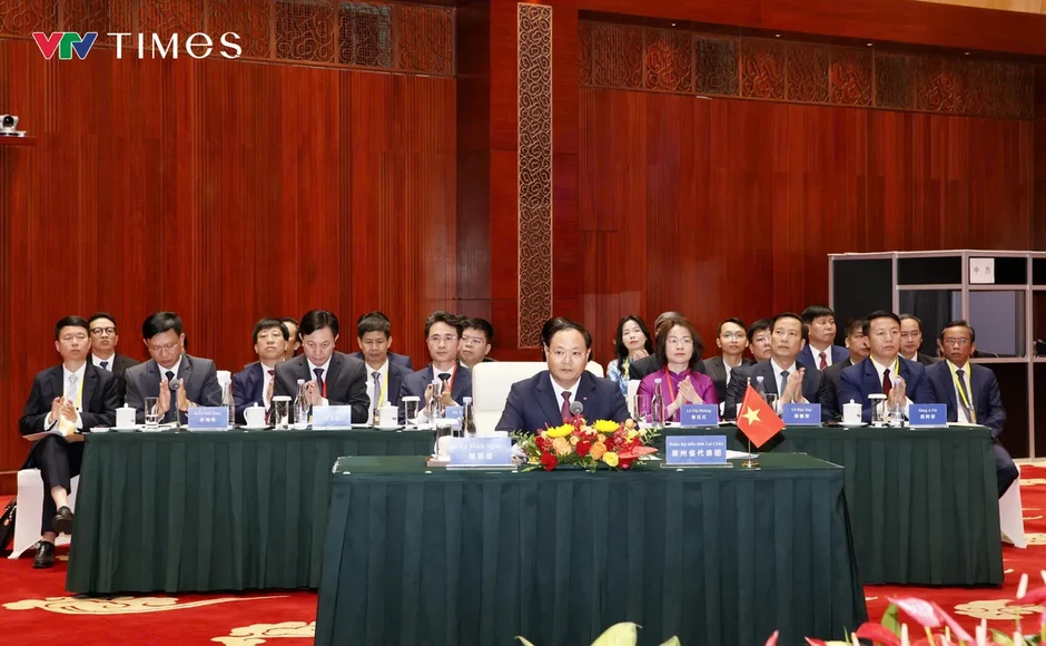 Mở rộng hành lang hợp tác, kiến tạo động lực phát triển mới nơi biên giới Việt - Trung Mở rộng hành lang hợp tác, kiến tạo động lực phát triển mới nơi biên giới Việt - Trung