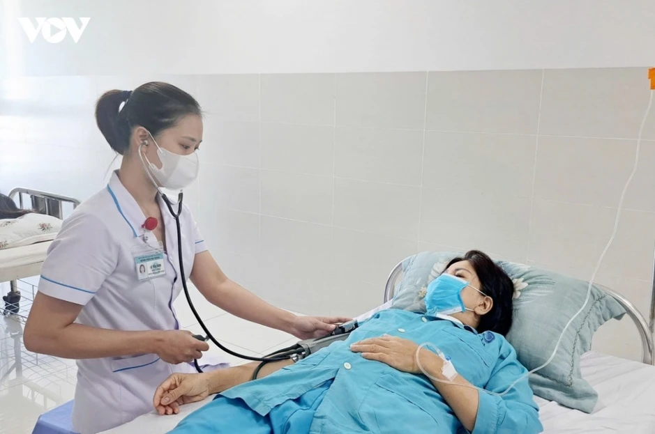 Mở rộng quyền lợi BHYT: Khám ngoại trú trái tuyến được thanh toán 50% mức hưởng Mở rộng quyền lợi BHYT: Khám ngoại trú trái tuyến được thanh toán 50% mức hưởng