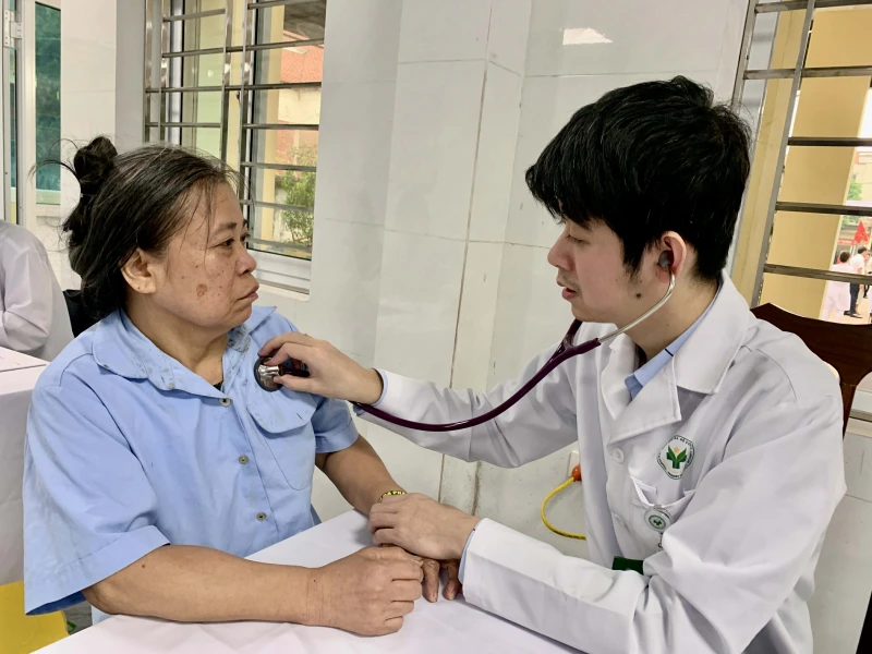Mỗi năm, người dân được khám sức khoẻ định kỳ miễn phí gồm những danh mục nào? Mỗi năm, người dân được khám sức khoẻ định kỳ miễn phí gồm những danh mục nào?