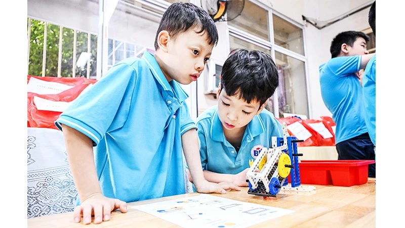 Môi trường ấm áp, khoảnh khắc rạng ngời