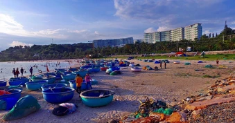 Một doanh nghiệp tài trợ 11 tỉ đồng để đánh thức bãi tắm Đá ông Địa