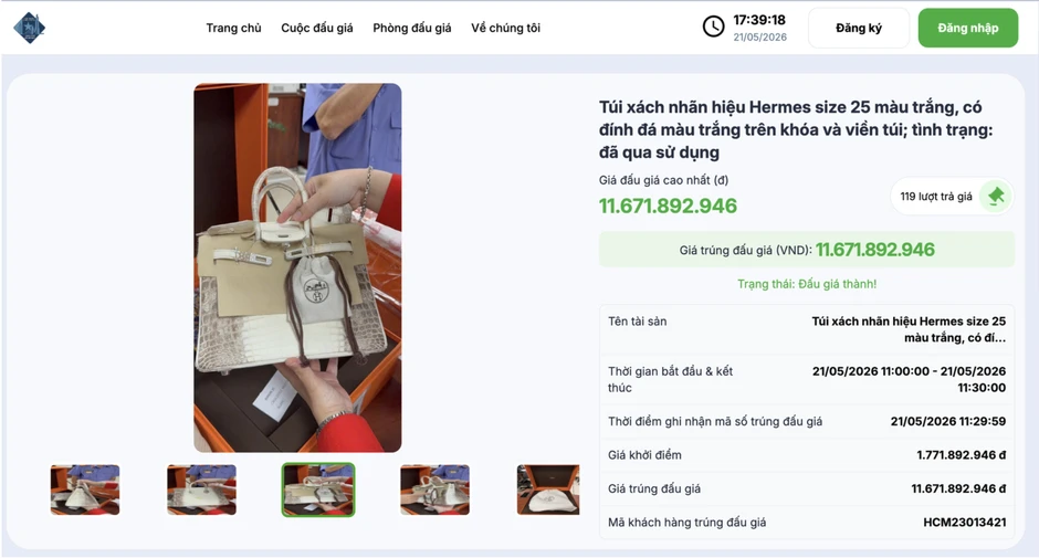 Một người chi 11,6 tỉ đồng mua túi Hermes "bạch tạng" của bà Trương Mỹ Lan Một người chi 11,6 tỉ đồng mua túi Hermes "bạch tạng" của bà Trương Mỹ Lan
