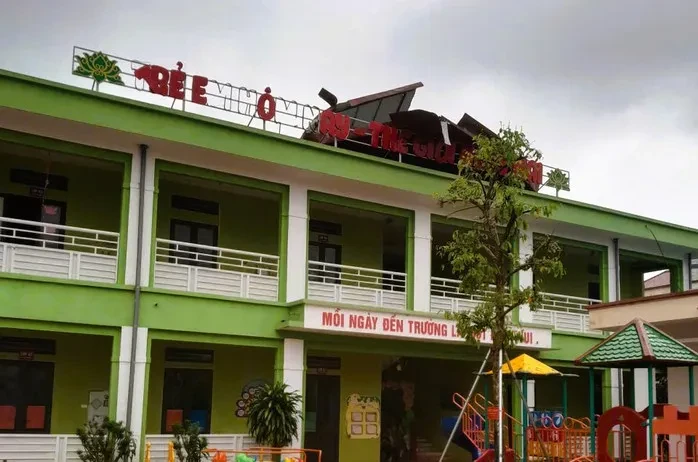 Mưa đá, dông lốc gây thiệt hại tại nhiều địa phương ở Thanh Hóa Mưa đá, dông lốc gây thiệt hại tại nhiều địa phương ở Thanh Hóa
