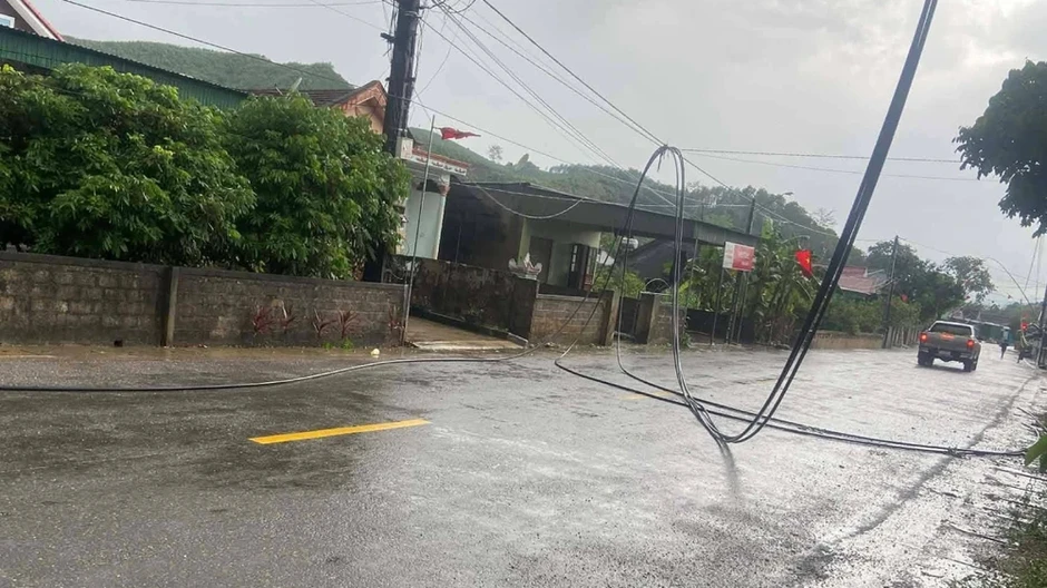 Mưa đá to bằng quả trứng gà ở miền núi Nghệ An Mưa đá to bằng quả trứng gà ở miền núi Nghệ An
