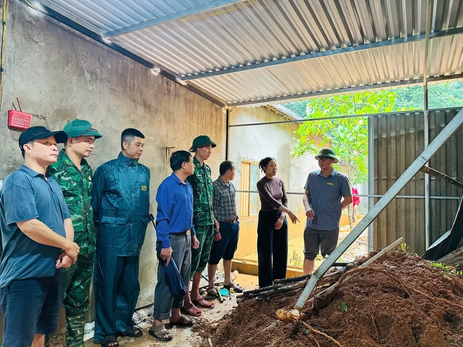 Mưa lớn gây ngập, sạt lở ở Thanh Hoá và Nghệ An Mưa lớn gây ngập, sạt lở ở Thanh Hoá và Nghệ An