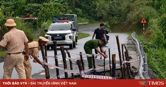 Mưa lớn gây sạt lở, sụt lún trên tỉnh lộ ở Lào Cai