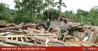 Mưa lớn kèm dông lốc ở Thanh Hóa làm sập nhà dân, bé trai 13 tuổi tử vong