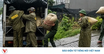 Mưa lớn ở Lào Cai gây sạt lở, công an khẩn trương sơ tán người dân
