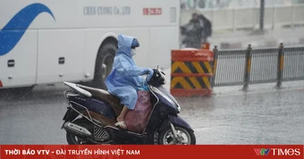 Mưa lớn ở Nam Bộ, từ Gia Lai đến Khánh Hòa, nguy cơ lốc, sét, mưa đá
