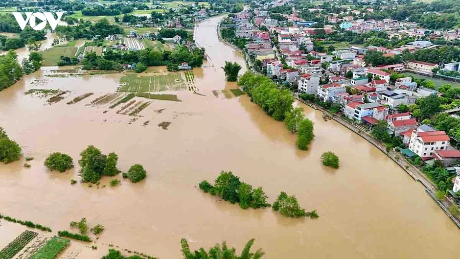 Mưa lũ Cao Bằng: Mực nước sông dâng cao, nhiều hộ dân phải di dời tài sản Mưa lũ Cao Bằng: Mực nước sông dâng cao, nhiều hộ dân phải di dời tài sản
