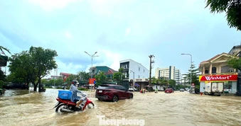 Mưa tầm tã ngày đêm, cảnh báo nguy cơ ngập lụt cục bộ tại Hà Tĩnh