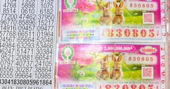 Mua vé sát giờ xổ, 2 người ở TPHCM trúng giải độc đắc xổ số miền Nam