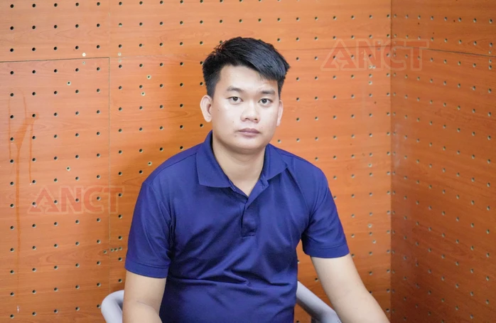 Mùi lạ từ phòng trọ hé lộ vụ án mạng rúng động ở Cần Thơ Mùi lạ từ phòng trọ hé lộ vụ án mạng rúng động ở Cần Thơ