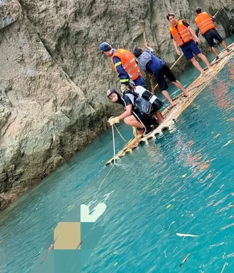 Nam sinh 17 tuổi 2 lần lao xuống nước xiết cứu bạn đuối nước rồi mất tích: Kết cục khiến ai cũng xót xa