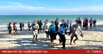 Nam sinh tử vong vì sóng cuốn khi tắm biển Mũi Né