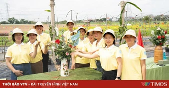 Nâng bước phụ nữ nông thôn Việt - Gieo yêu thương, gặt thành công