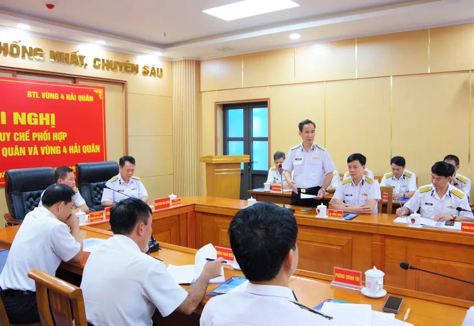 Nâng cao chất lượng đào tạo, huấn luyện giữa Học viện Hải quân và Vùng 4 Hải quân Nâng cao chất lượng đào tạo, huấn luyện giữa Học viện Hải quân và Vùng 4 Hải quân