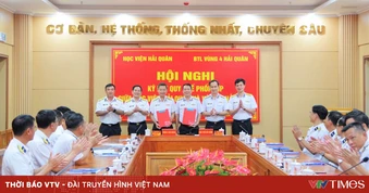 Nâng cao chất lượng đào tạo, huấn luyện giữa Học viện Hải quân và Vùng 4 Hải quân