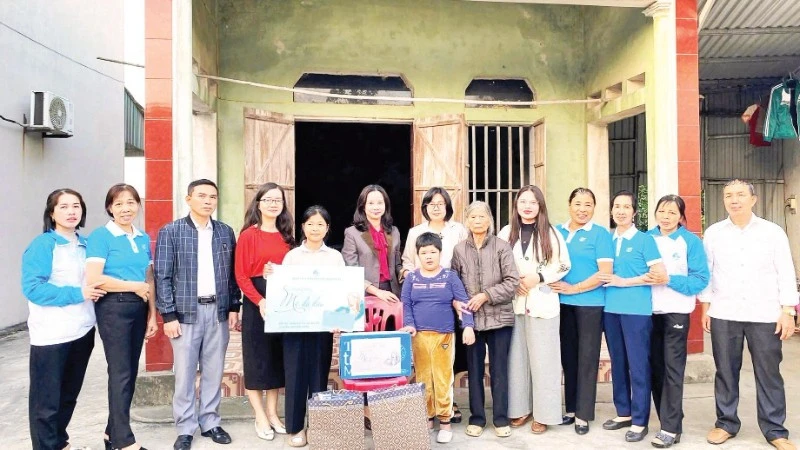Nâng cao chất lượng tham gia xây dựng chính sách, pháp luật và giám sát, phản biện xã hội trong tình hình mới Nâng cao chất lượng tham gia xây dựng chính sách, pháp luật và giám sát, phản biện xã hội trong tình hình mới