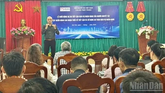Nâng cao hiệu quả tiếp cận dịch vụ ngân hàng cho người khuyết tật