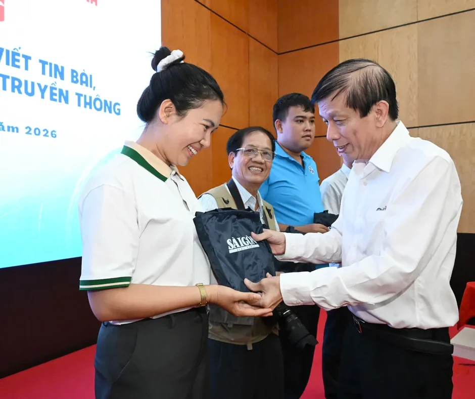 Nâng cao kỹ năng truyền thông cho hơn 1.200 cán bộ Mặt trận Nâng cao kỹ năng truyền thông cho hơn 1.200 cán bộ Mặt trận