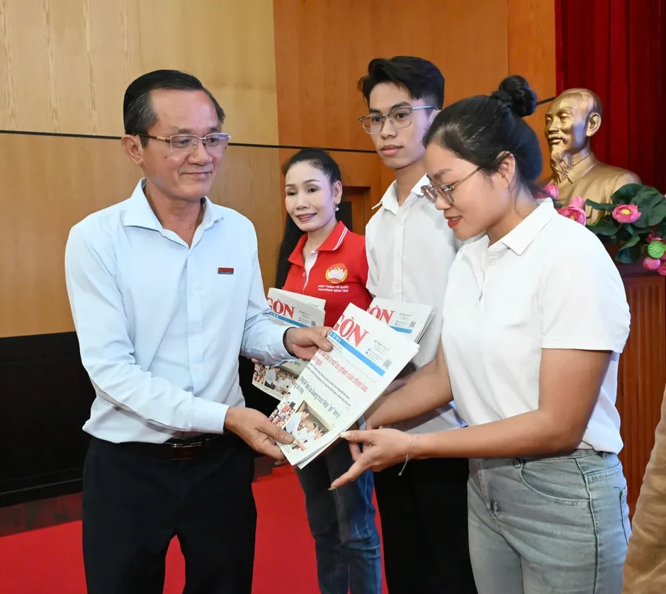 Nâng cao kỹ năng truyền thông cho hơn 1.200 cán bộ Mặt trận Nâng cao kỹ năng truyền thông cho hơn 1.200 cán bộ Mặt trận