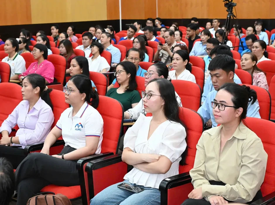 Nâng cao kỹ năng truyền thông cho hơn 1.200 cán bộ Mặt trận Nâng cao kỹ năng truyền thông cho hơn 1.200 cán bộ Mặt trận