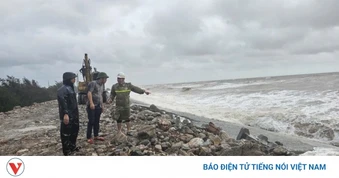 Nâng cao năng lực hộ đê, phòng chống lụt bão cho các địa phương