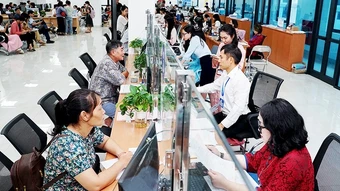Nâng cao năng lực phục vụ và hiệu quả quản trị