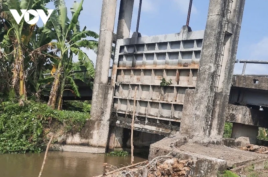Nắng nóng diện rộng kéo dài, dự báo xâm nhập mặn với nồng độ cao tại Cần Thơ Nắng nóng diện rộng kéo dài, dự báo xâm nhập mặn với nồng độ cao tại Cần Thơ