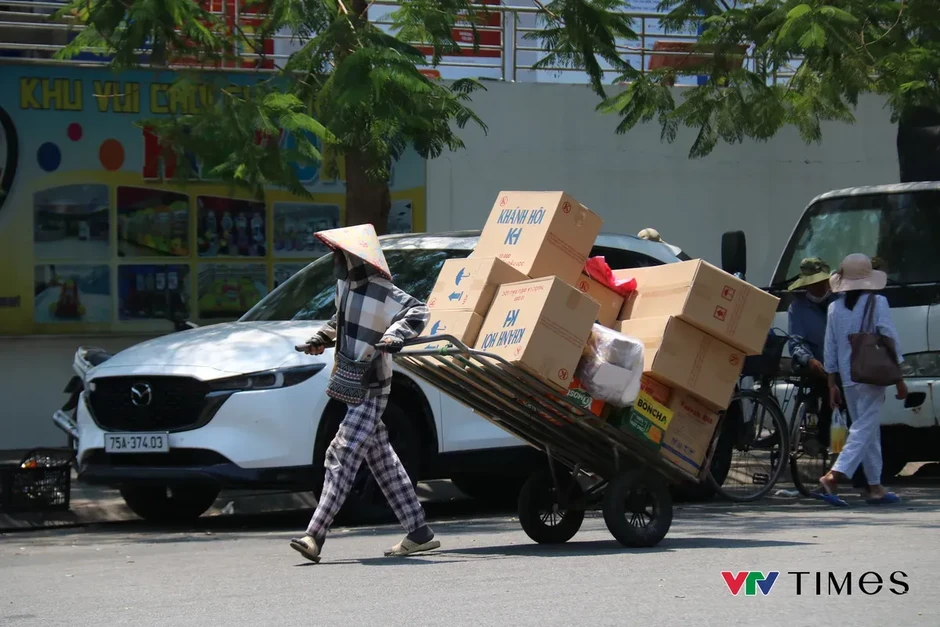 Nắng nóng diện rộng ở Trung Bộ, Bắc Bộ mưa lớn từ 17/8 Nắng nóng diện rộng ở Trung Bộ, Bắc Bộ mưa lớn từ 17/8