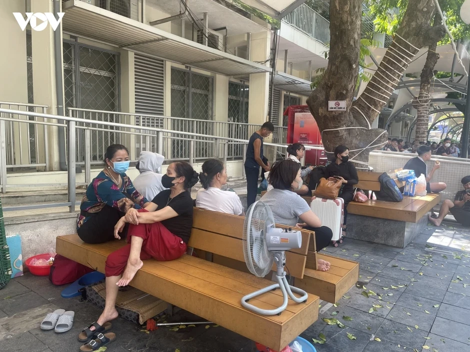 Nắng nóng gay gắt, bệnh nhân nhập Trung tâm cấp cứu A9 tăng cao Nắng nóng gay gắt, bệnh nhân nhập Trung tâm cấp cứu A9 tăng cao