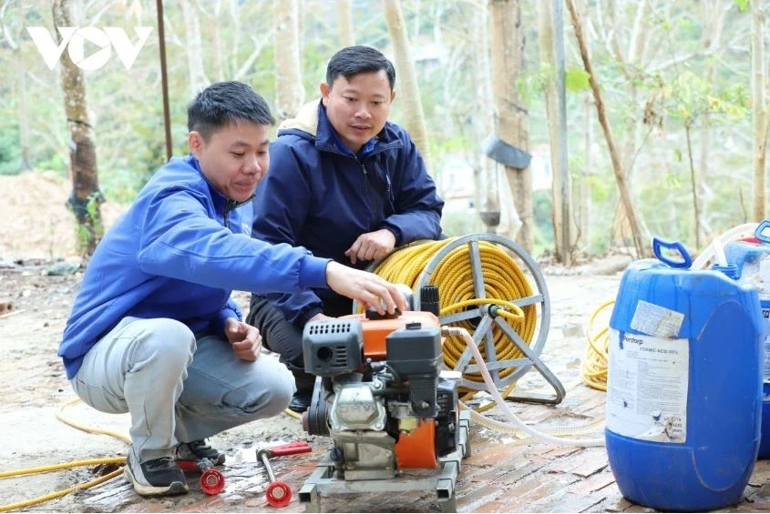 Nắng nóng gay gắt diện rộng, Sơn La canh phòng 24/24h để chống cháy rừng Nắng nóng gay gắt diện rộng, Sơn La canh phòng 24/24h để chống cháy rừng