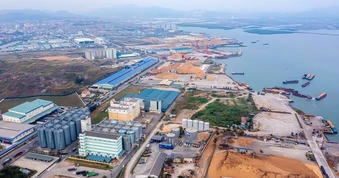 Nạo vét luồng vào cảng nước sâu bậc nhất miền Bắc sau nhiều năm bị bồi lắng