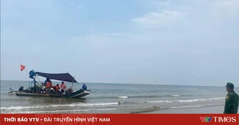 Ngăn chặn dịch vụ chở khách du lịch trái phép bằng bè mảng thô sơ