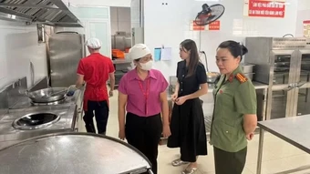 Ngăn chặn thực phẩm bẩn vào bếp ăn tập thể