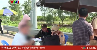Ngăn ngừa hiểm họa từ hành vi chuyển làn bất cẩn trên đường cao tốc