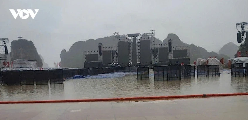 Ngập cục bộ nhiều khu vực tại tỉnh Quảng Ninh gây nguy cơ sạt lở Ngập cục bộ nhiều khu vực tại tỉnh Quảng Ninh gây nguy cơ sạt lở